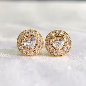 Gold Tone Stud Earrings Center Heart CZ & Round Pave Set CZs NWOT